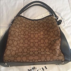 Coach purse (PERFECT CONDITION)